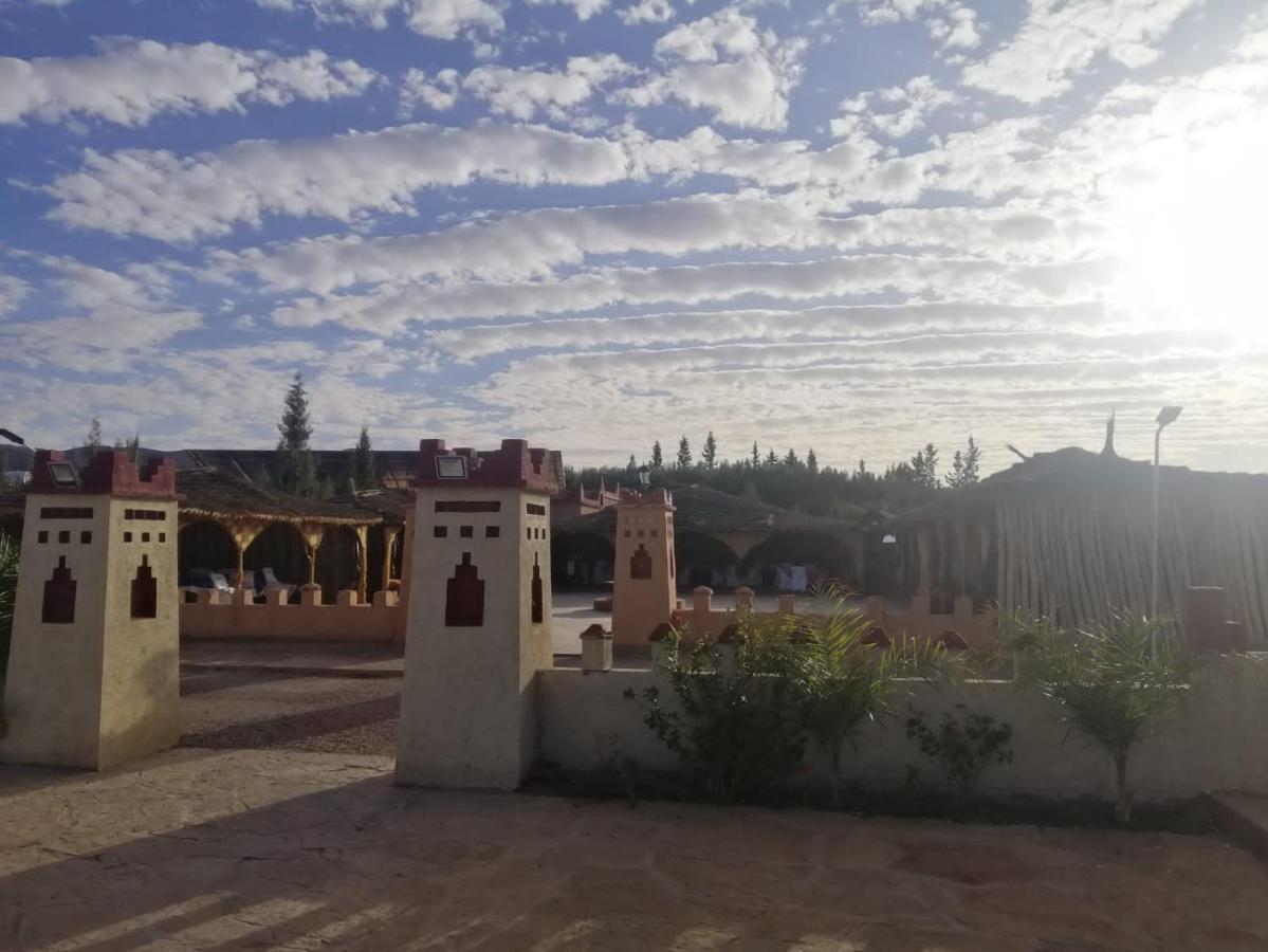 Dar Alfourssane Ferme D'Hote Ouarzazate Exteriör bild
