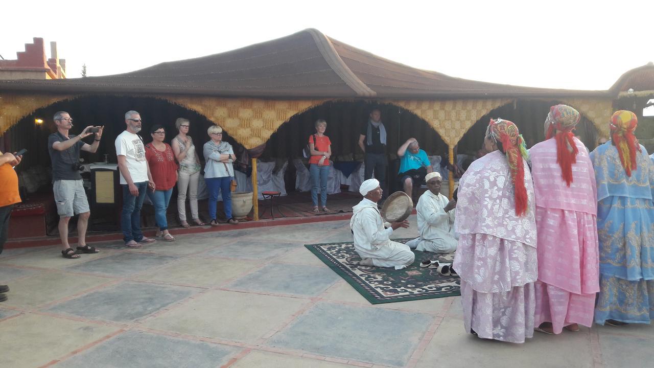 Dar Alfourssane Ferme D'Hote Ouarzazate Exteriör bild