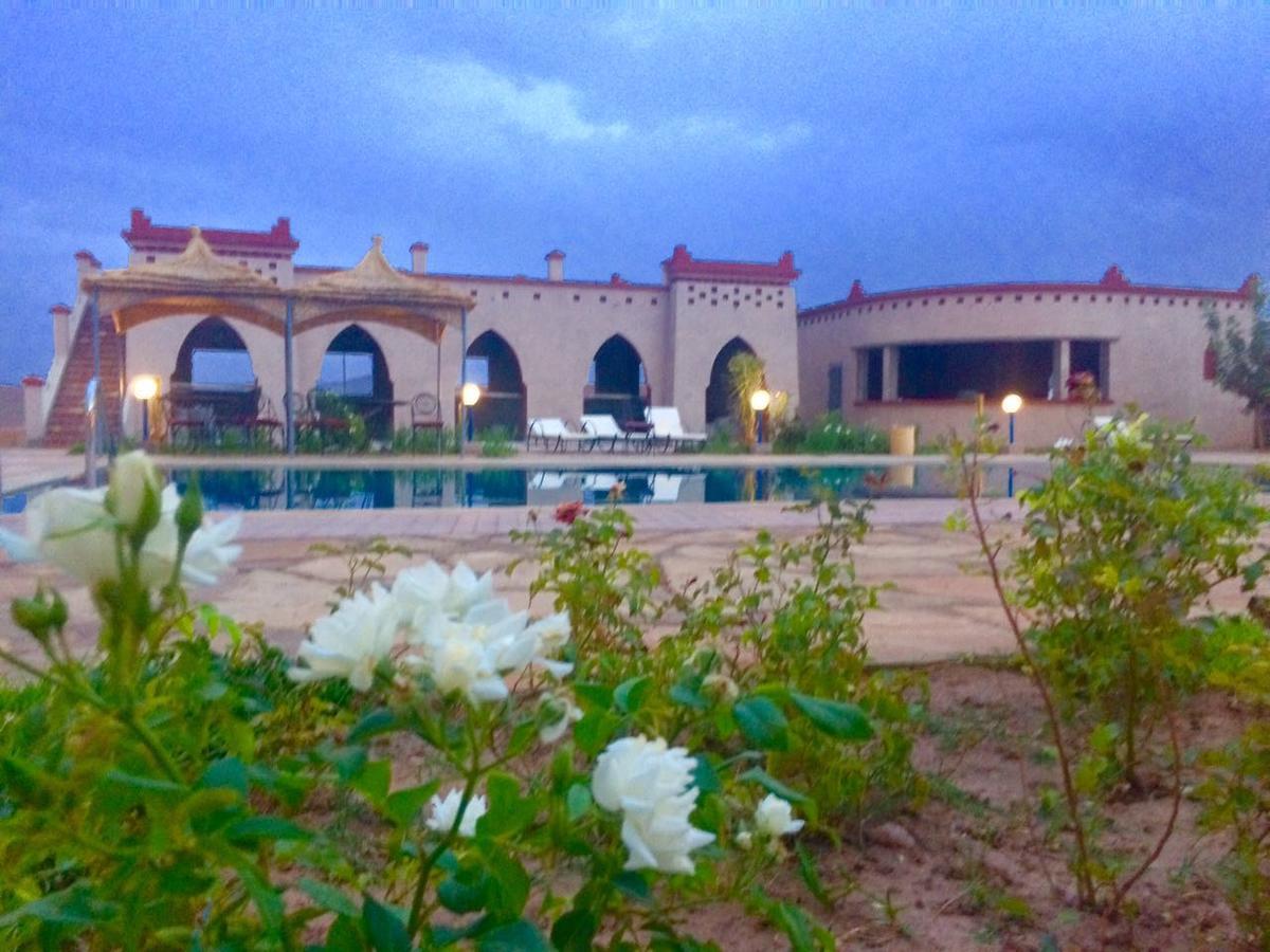 Dar Alfourssane Ferme D'Hote Ouarzazate Exteriör bild